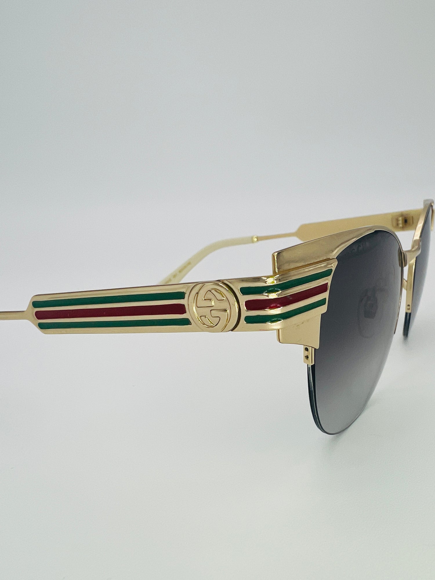 Gucci GG0521S 003 Gold/Brown Round Winged Sunglasses